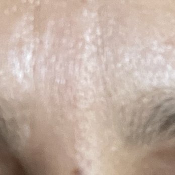 Jody's Threading n Beauty Care - One eyebrow is shorter than the other now... - Threading Services Near Me - Artesia, California