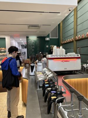 Breads Bakery by null