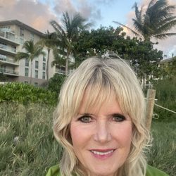 Maui Healing Retreat - Me
