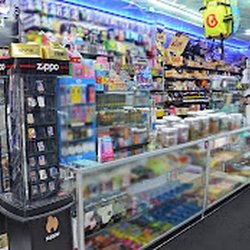 Blue Dream Vape & Smoke - DSC_7390.JPG