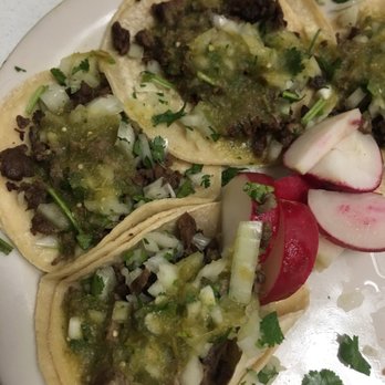 La Michoacana - Carne asada tacos with green salsa - Mexican Near Me - Reno, Nevada La Michoacana - Carne asada tacos with green salsa - Mexican Near Me - Reno, Nevada