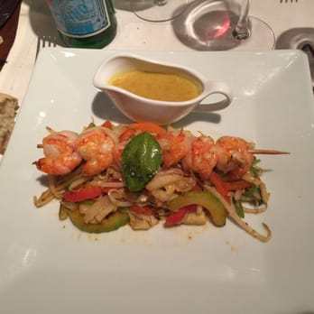 Lola - Thai scampi with basmati rice on the side. - Brasseries Near Me - Brussels, BRU