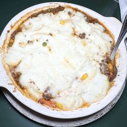 T.K. O'Shea's Sports Cafe - Shepards pie