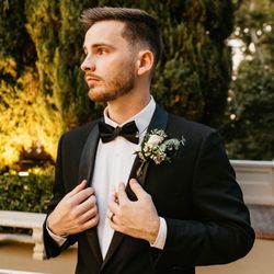 Locals Barbershop - Haircut I got for my wedding day! Never felt better!