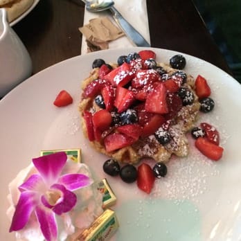 Jam - Waffles with fresh berries - Breakfast & Brunch Near Me - Massapequa Park, New York Jam - Waffles with fresh berries - Breakfast & Brunch Near Me - Massapequa Park, New York