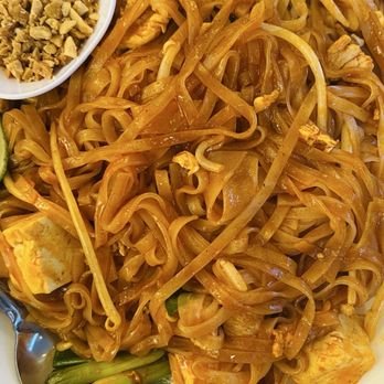 Saap Thai Kitchen - Pad Thai - Thai Near Me - South San Francisco, California Saap Thai Kitchen - Pad Thai - Thai Near Me - South San Francisco, California