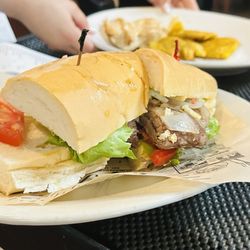 Las Vegas Cuban Cuisine - Pan con Bistec