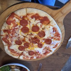 The Horse and Groom - Spicy Pepperoni Pizza