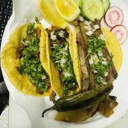 Molatte cafe - Tacos with handmade tortillas