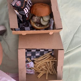 Burger Dive - Burger special and fries - Burgers Near Me - Saint Paul, Minnesota Burger Dive - Burger special and fries - Burgers Near Me - Saint Paul, Minnesota