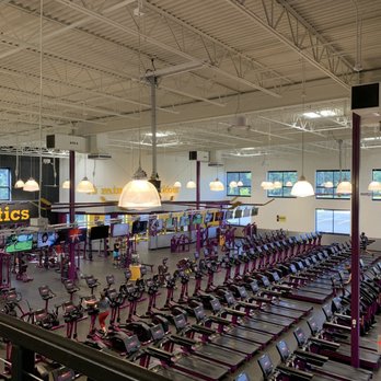Planet Fitness - view from second floor - Gyms Near Me - Sterling, Virginia Planet Fitness - view from second floor - Gyms Near Me - Sterling, Virginia