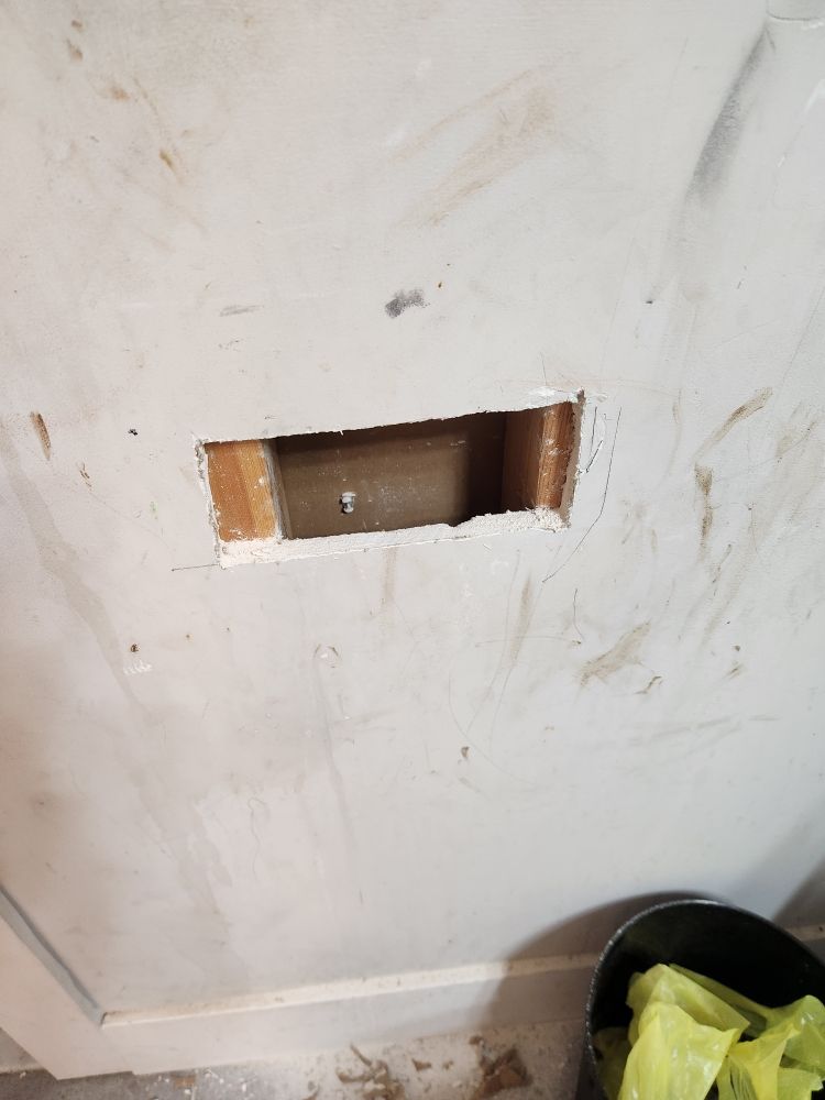 Slide of Oneil Handyman