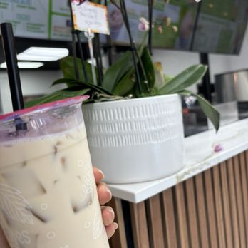 Tealite Drinks and Snow  - Custom Milk Tea - Shaved Snow Near Me - Modesto, California
