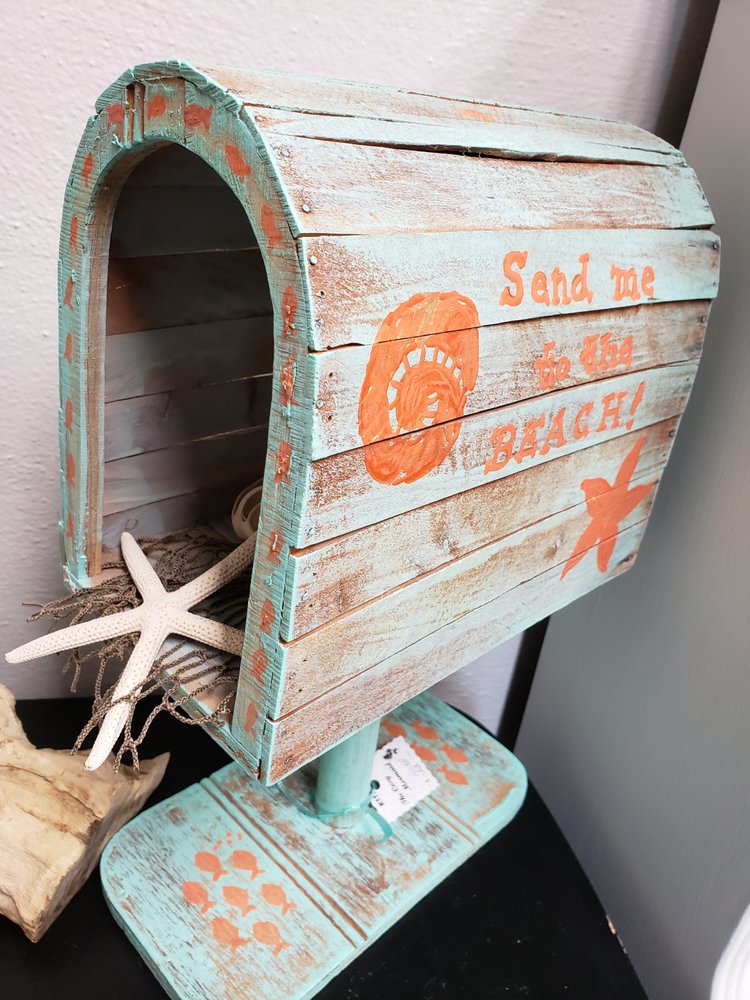 COASTAL COTTAGE LIFE & BOUTIQUES Updated April 2024 14 Photos 216