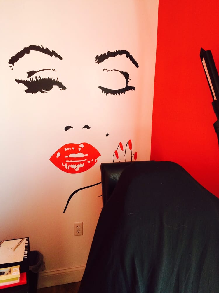 Shimmer Hair Boutique Logo