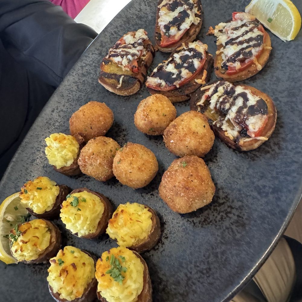 Neos Eclectic Mediterranean - Golden Potato Cup, Petite Arancini, Crostinis - Mediterranean Near Me - Schaumburg, Illinois Neos Eclectic Mediterranean - Golden Potato Cup, Petite Arancini, Crostinis - Mediterranean Near Me - Schaumburg, Illinois