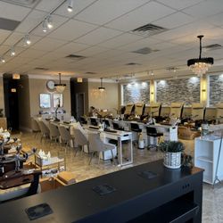Glow Nails Salon - Beautiful and open space.