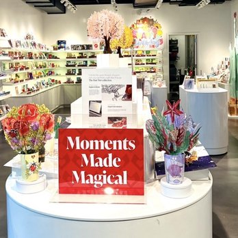 Lovepop - Cards & Stationery Near Me - New York, New York