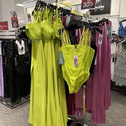 JCPenney - 80s Vibes