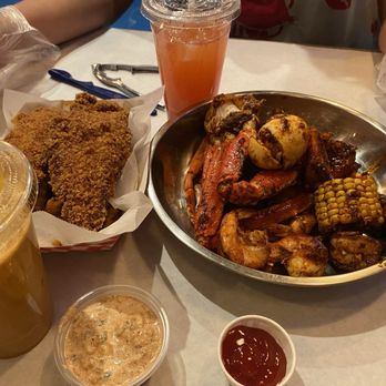Rockin Crab - Rockin Combo & Fried Catfish & Fries - Seafood Near Me - Las Vegas, Nevada Rockin Crab - Rockin Combo & Fried Catfish & Fries - Seafood Near Me - Las Vegas, Nevada