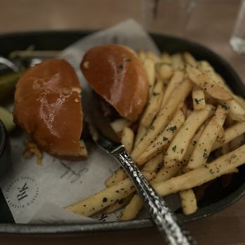 Ramsay's Kitchen - Hamburger - Chicken Wings Near Me - Oklahoma City, Oklahoma Ramsay's Kitchen - Hamburger - Chicken Wings Near Me - Oklahoma City, Oklahoma
