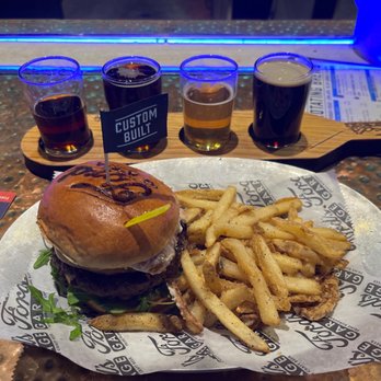 Ford's Garage Wesley Chapel - Estate Burger and Beer flight - Burgers Near Me - Lutz, Florida