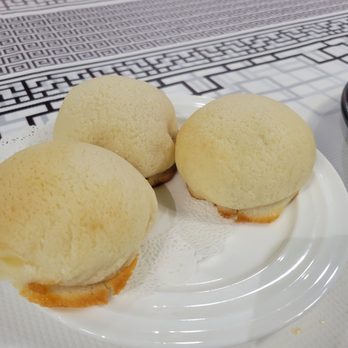 Bistro 1968 - Snow-capped BBQ Pork Buns are phenomenal! 5/5 - Dim Sum Near Me - San Gabriel, California