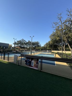 The Sandy Pickle - The Village Dallas by null