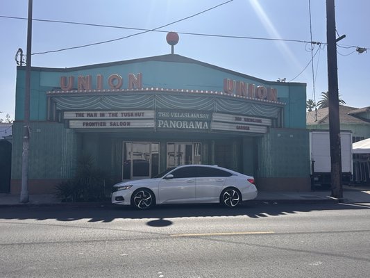 The Velaslavasay Panorama by null