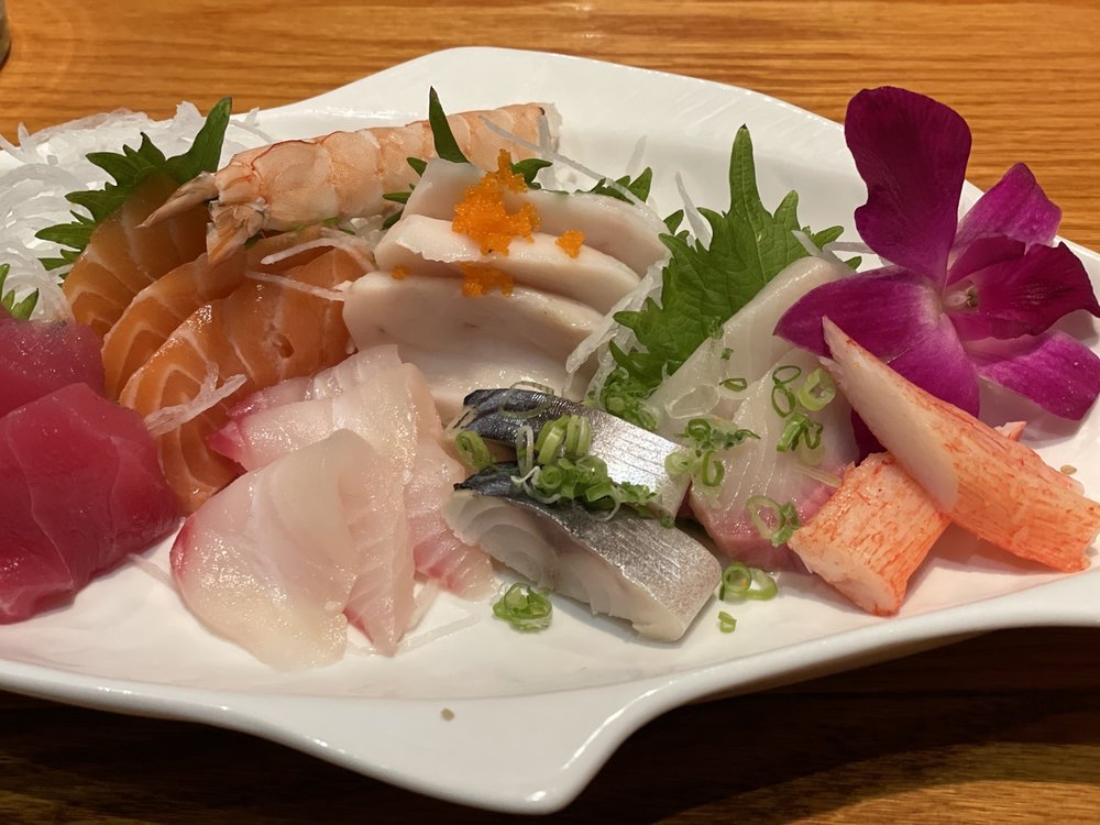 BIG EYE JAPANESE CUISINE AND SUSHI BAR 148 Photos & 96 Reviews 2965 W Market St, Fairlawn