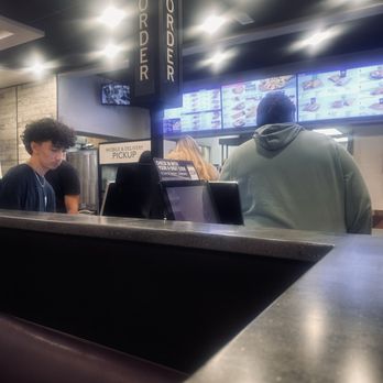 Taco Bell - Fast Food Near Me - Davis, California Taco Bell - Fast Food Near Me - Davis, California