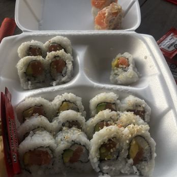 Pompano Sushi - Philly roll and sunrise roll - Sushi Bars Near Me - Pompano Beach, Florida Pompano Sushi - Philly roll and sunrise roll - Sushi Bars Near Me - Pompano Beach, Florida