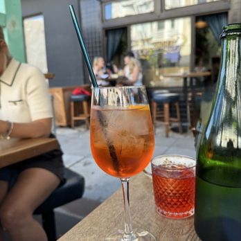 Macondray - Cocktail Bars Near Me - San Francisco, California