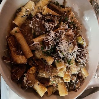 Luke - Ragout of Braised Oxtails - French Near Me - New Orleans, Louisiana Luke - Ragout of Braised Oxtails - French Near Me - New Orleans, Louisiana