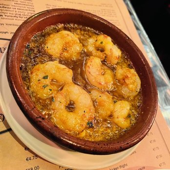 Las Tapas de Lola - Gambas , shrimp and garlic - Tapas Bars Near Me - Dublin, D Las Tapas de Lola - Gambas , shrimp and garlic - Tapas Bars Near Me - Dublin, D