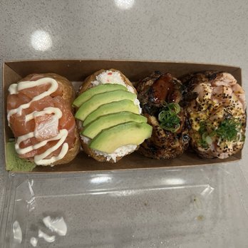 Yubuya - Philly Salmon, Avocado Crab, Unagi (Eel) & seared salmon (left to right). - Japanese Near Me - Costa Mesa, California Yubuya - Philly Salmon, Avocado Crab, Unagi (Eel) & seared salmon (left to right). - Japanese Near Me - Costa Mesa, California