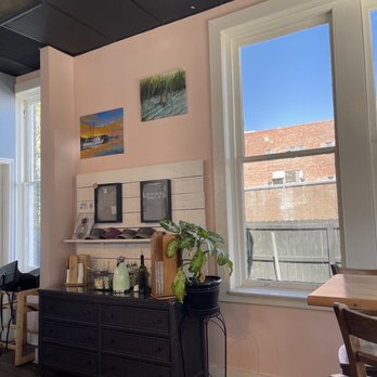 Kudu Coffee & Craft Beer - Interior - Cafes Near Me - Charleston, South Carolina Kudu Coffee & Craft Beer - Interior - Cafes Near Me - Charleston, South Carolina