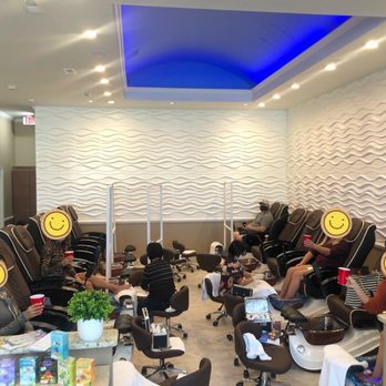 Nails Bar & Spa - Nail Salons Near Me - Chantilly, Virginia