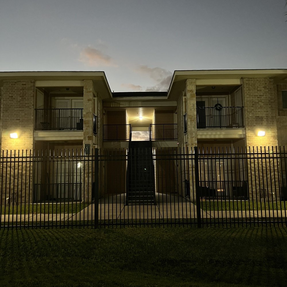 Villa Regale - Apartments Near Me - McAllen, Texas Villa Regale - Apartments Near Me - McAllen, Texas