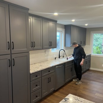 Imperial Remodels - Lake Tapps kitchen and bathroom renovations - General Contractors Near Me