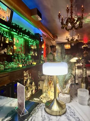 The Amsterdamian by null