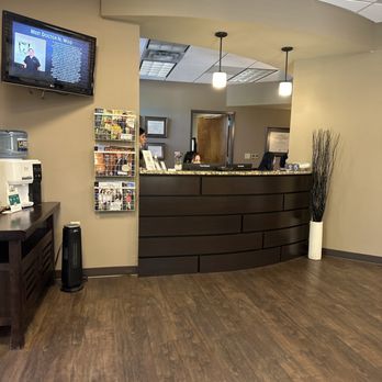 Woo Endodontics - Front desk woman is extremely Rude and makes faces we. Asking information about billing concerns - Endodontists Near Me - Canton, Georgia Woo Endodontics - Front desk woman is extremely Rude and makes faces we. Asking information about billing concerns - Endodontists Near Me - Canton, Georgia