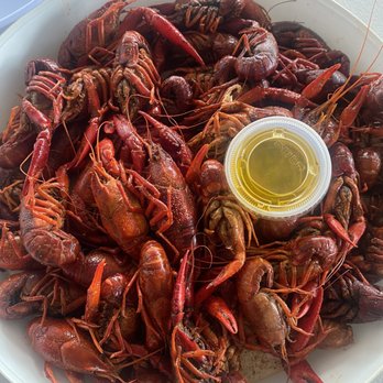 The Boot - 3lbs crawfish during happy hour. - Cajun/Creole Near Me - Houston, Texas The Boot - 3lbs crawfish during happy hour. - Cajun/Creole Near Me - Houston, Texas