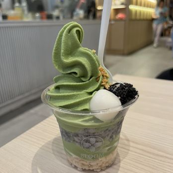Bloom - Cafes Near Me - Toronto, Ontario