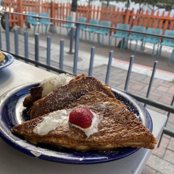 Cafe 222 - Peanut butter banana French toast. A favorite. It's that good. You'll have to walk 5 miles after to burn those calories- but what a treat! - Breakfast & Brunch Near Me - San Diego, California Cafe 222 - Peanut butter banana French toast. A favorite. It's that good. You'll have to walk 5 miles after to burn those calories- but what a treat! - Breakfast & Brunch Near Me - San Diego, California
