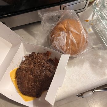 Culver's - Bun comes separately but cheese was stuck to container - Ice Cream & Frozen Yogurt Near Me - Murfreesboro, Tennessee