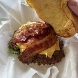Bacon Cheeseburger