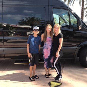 Limo Boss - Kids has a fantastically good time on the ride to our hotel! - Limos Near Me Limo Boss - Kids has a fantastically good time on the ride to our hotel! - Limos Near Me