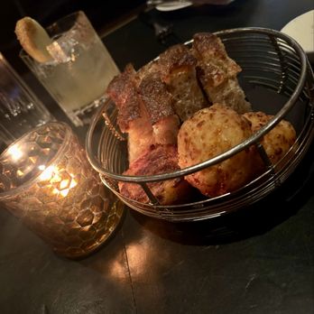 Swift & Sons Steakhouse - Bread - American Near Me - Chicago, Illinois
