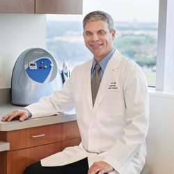 Kevin Lunde, MD